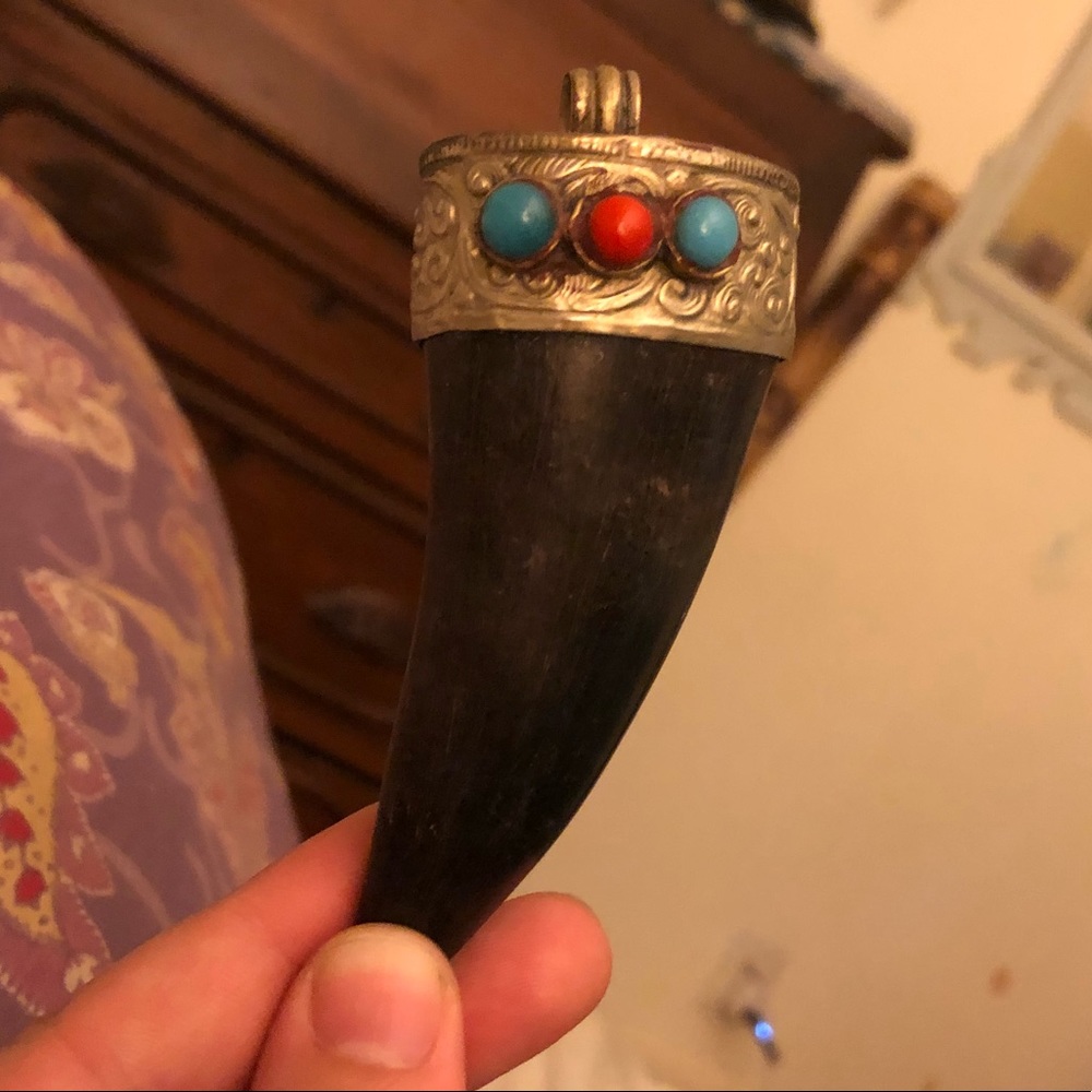Large Horn Pendant